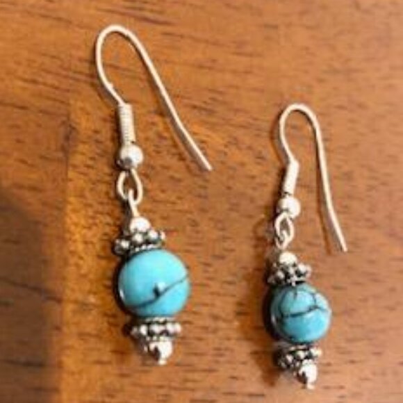 Faux Turquoise Beaded Silver Tone Petite Drop Earrings. - Picture 12 of 13